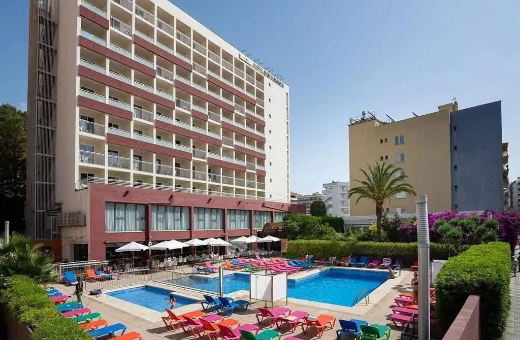 17 Nights from only £494pp
